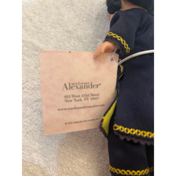 Madame Alexander doll “Shanghai” #33520–8"Doll–2002 International Collection - Picture 9 of 12